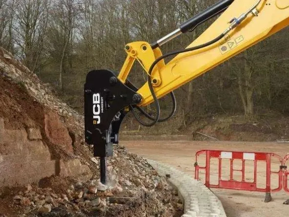 jcb_hm033t_4_5t-8t_breaker.webp